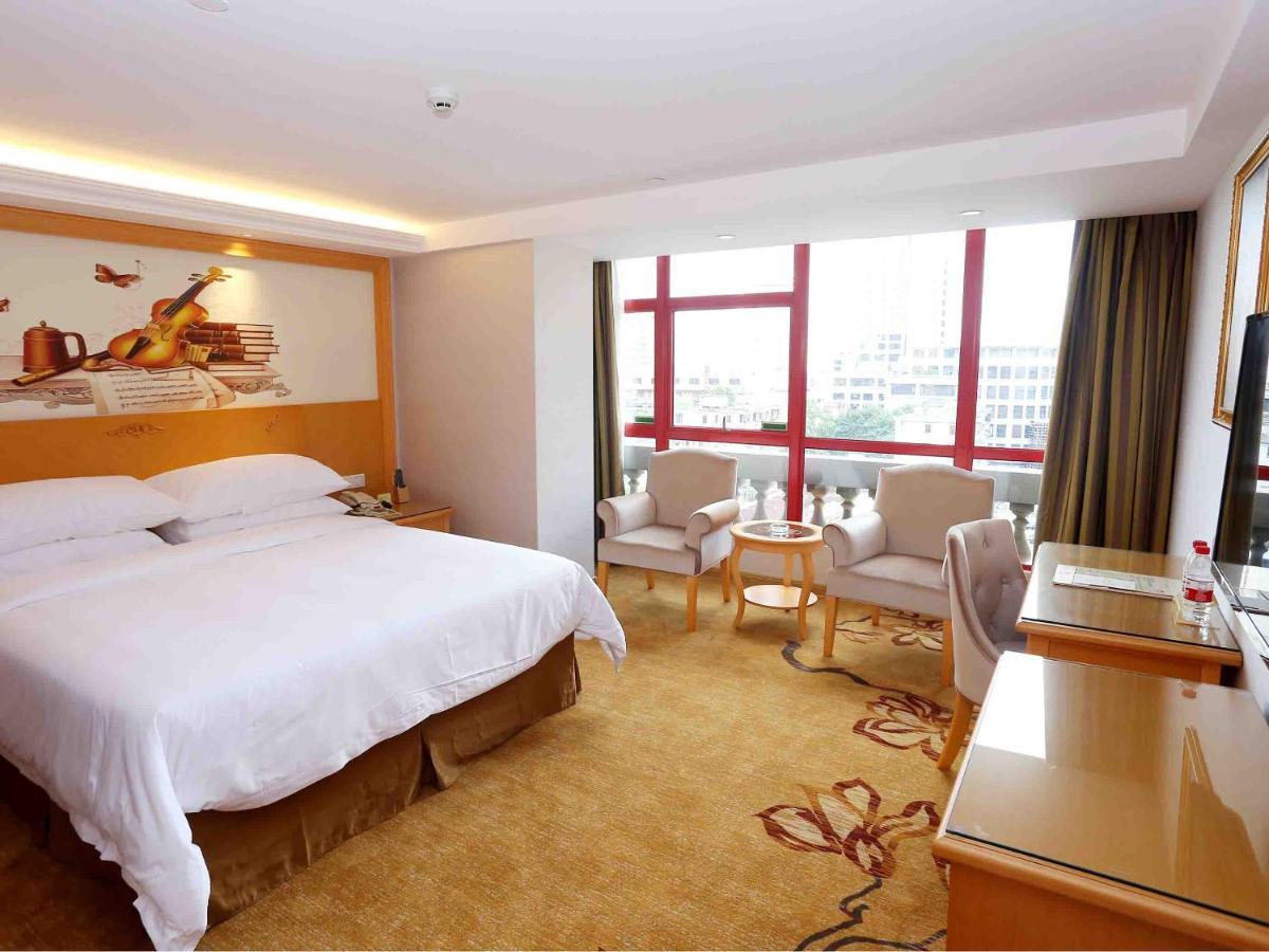 Vienna Hotel Zhongshan West District エクステリア 写真