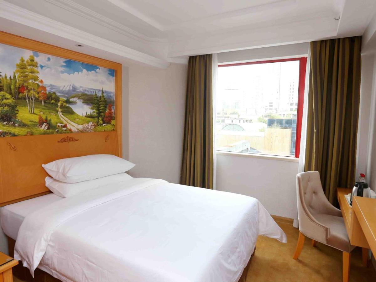 Vienna Hotel Zhongshan West District エクステリア 写真