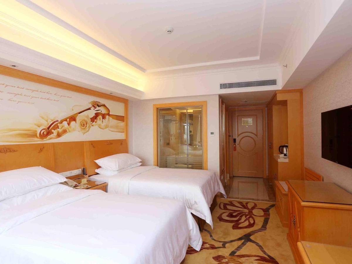 Vienna Hotel Zhongshan West District エクステリア 写真