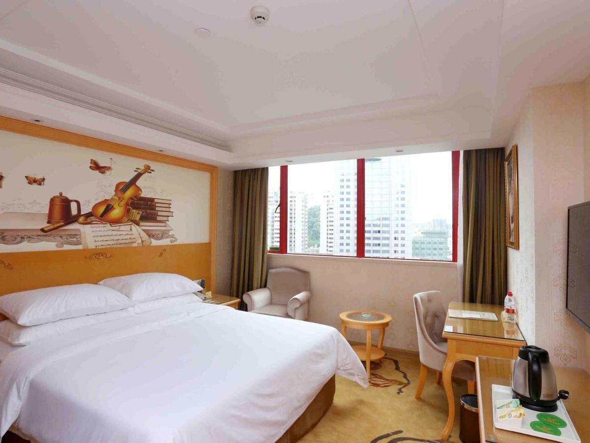 Vienna Hotel Zhongshan West District エクステリア 写真