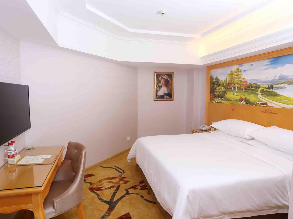 Vienna Hotel Zhongshan West District エクステリア 写真